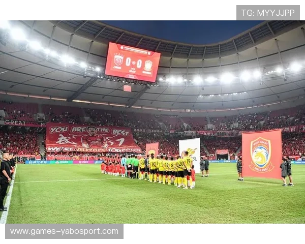 亚博体育足球官网的专业分析团队为足球爱好者提供深度比赛预测和数据分析